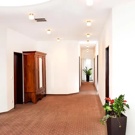 Otel Marienlinde 3*